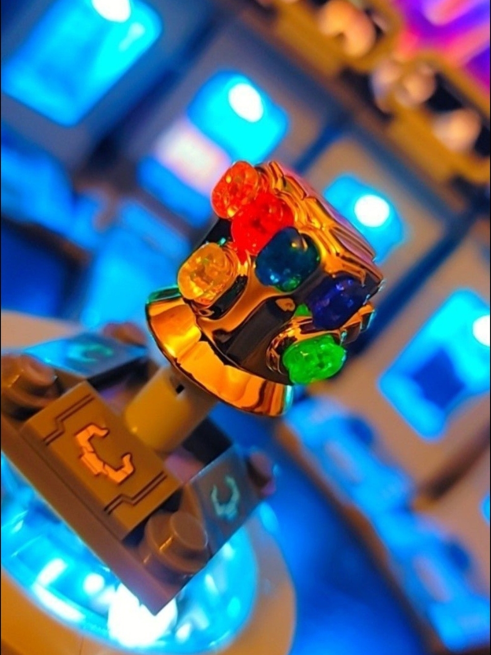 Infinity Guantlet Minifigure Lego Compatible